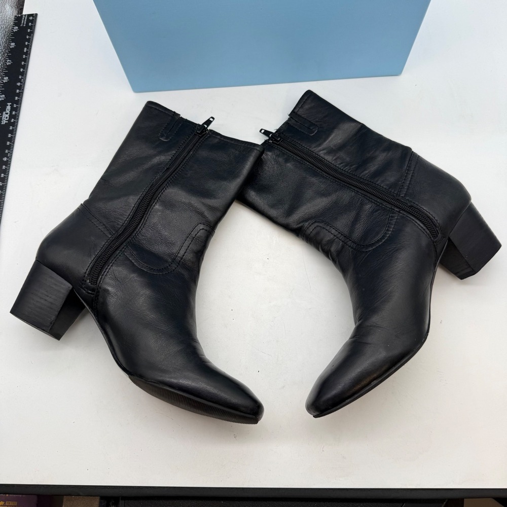 Antonio Melani Black Leather Square Toe Ankle Boots Block Heel 8M- worn